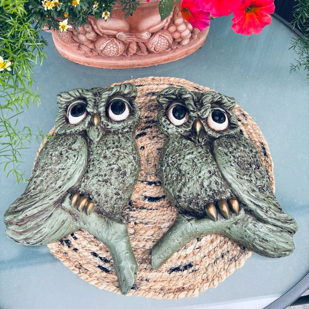 Vintage Decor-Set of 2 Hanging Owls EUC
